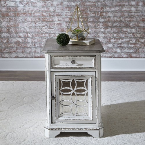 MAGNOLIA MANOR CHAIR SIDE TABLE