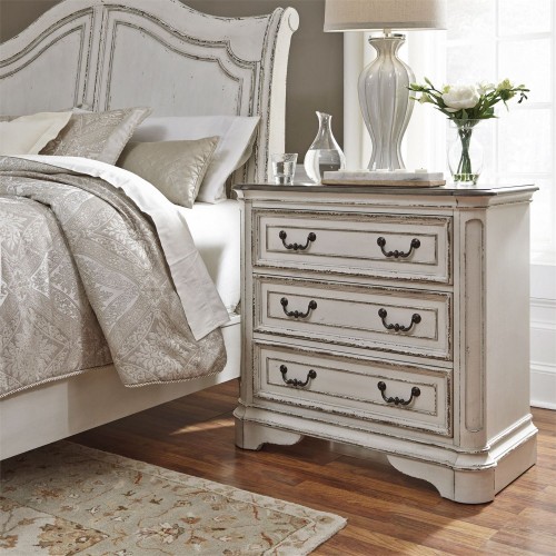 MAGNOLIA MANOR BEDSIDE CHEST