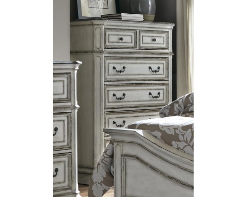 Magnolia Manor 5 Drawer Chest