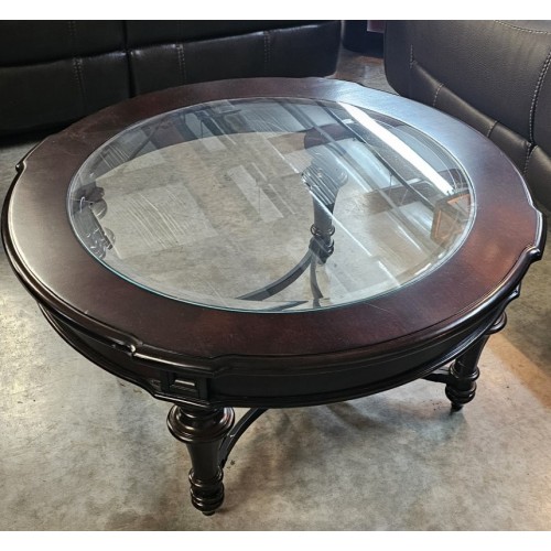 KINGSTON ROUND COCKTAIL TABLE