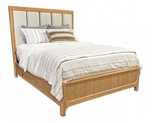 ESCAPE King Panel Bed